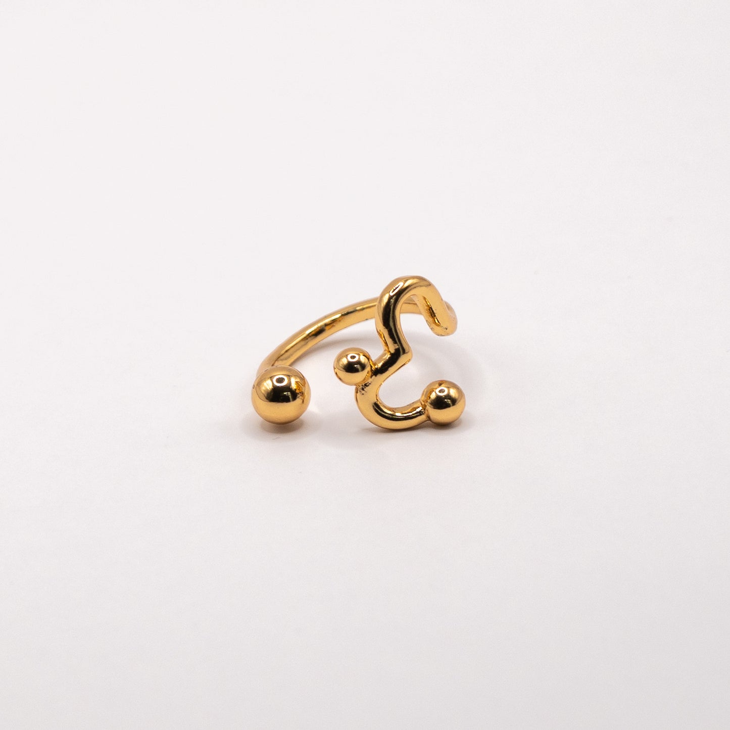 Amoura Ring