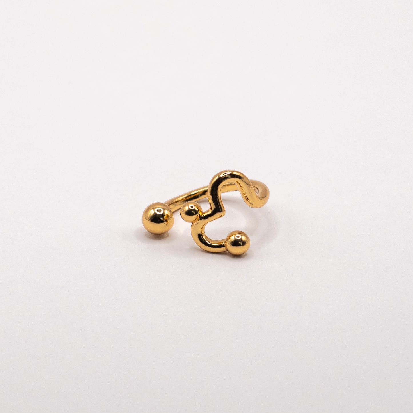 Amoura Ring