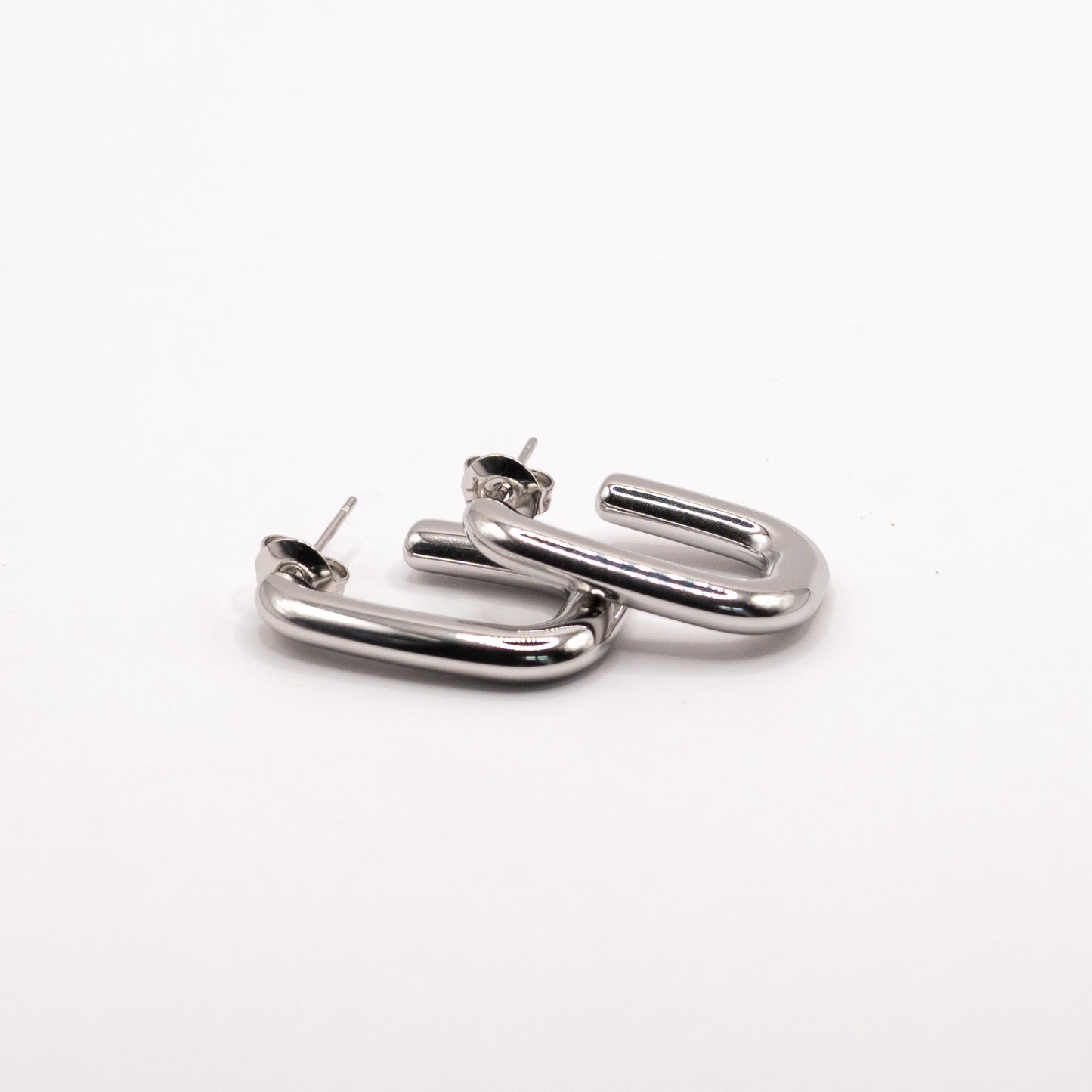 Aria Hoops