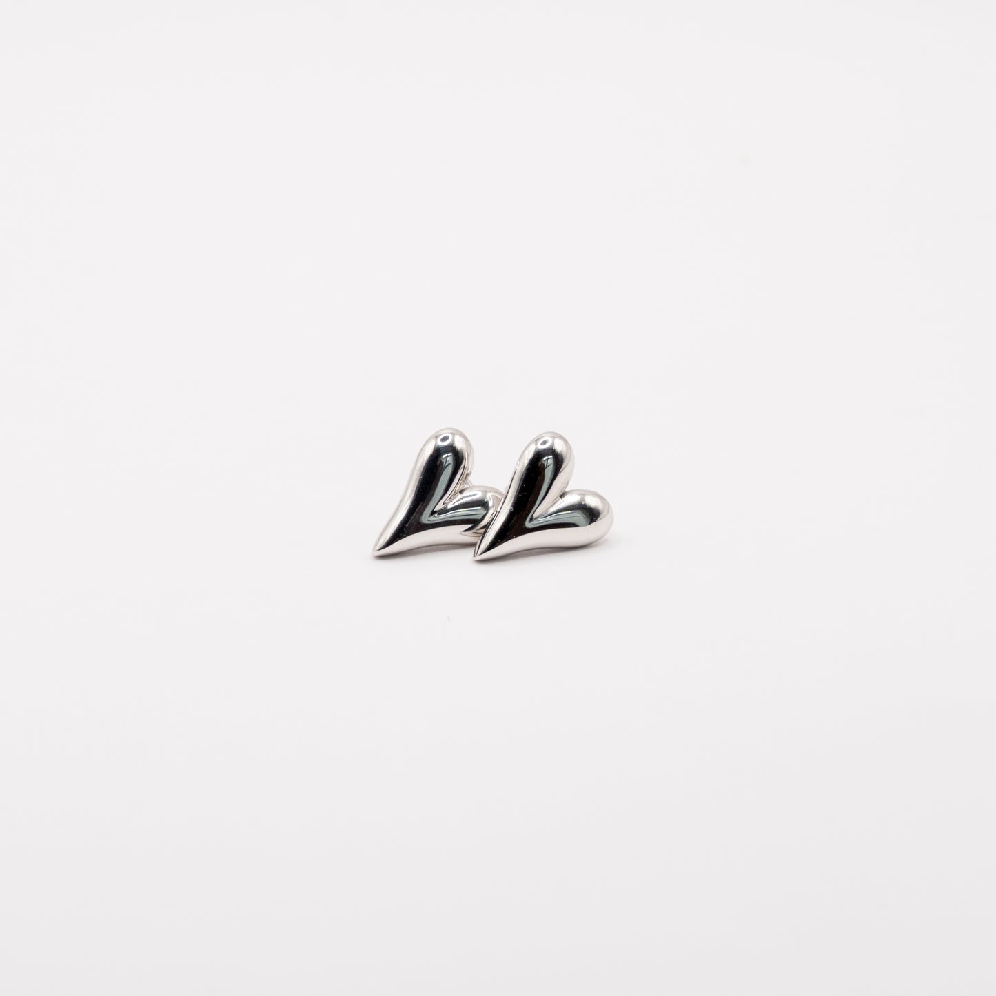 Amour Studs