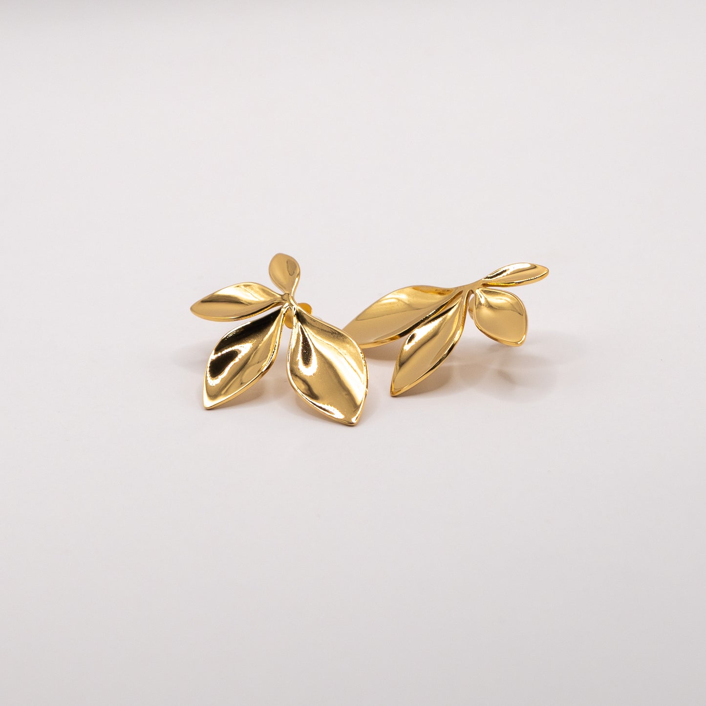 Foglia Earrings