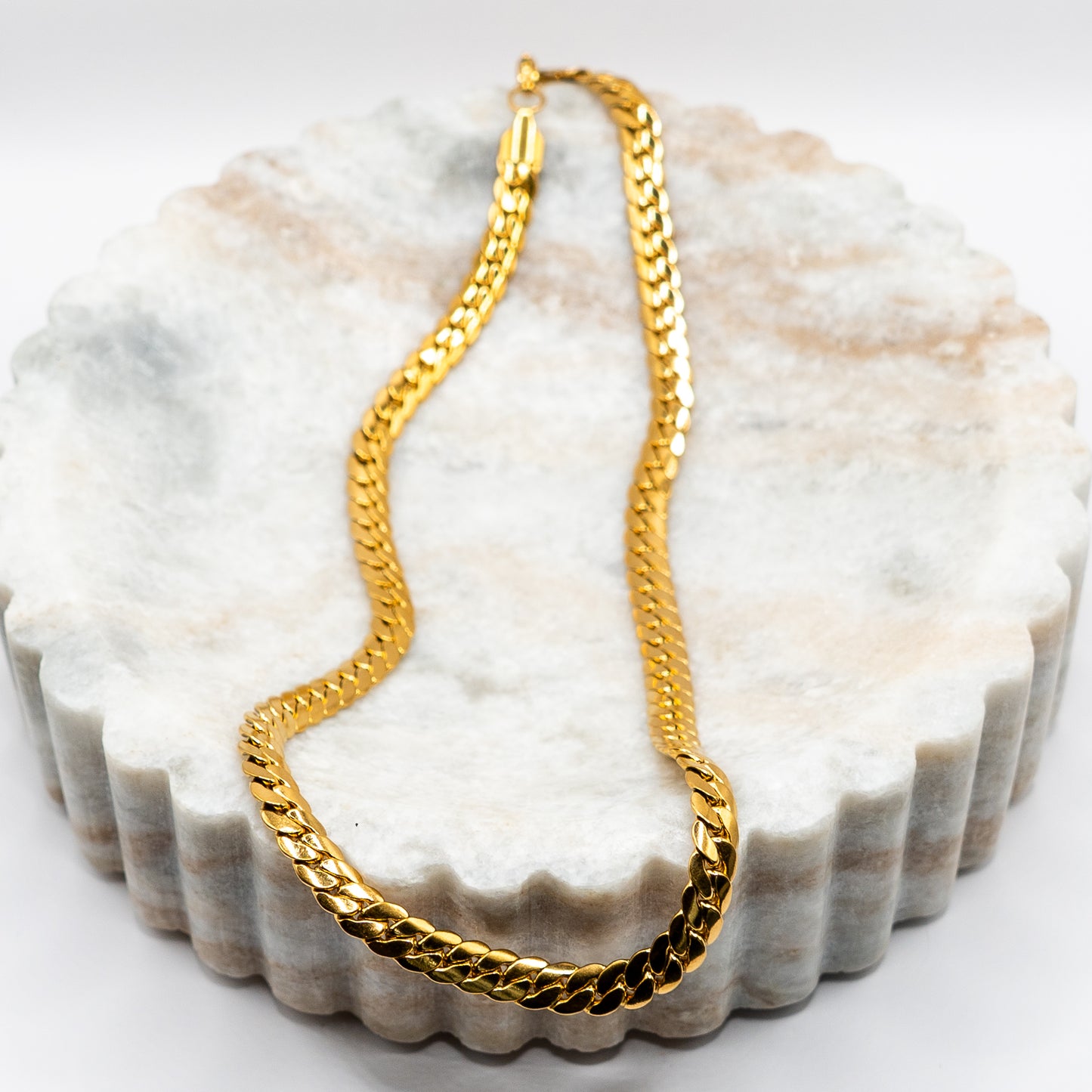 Liora Chain